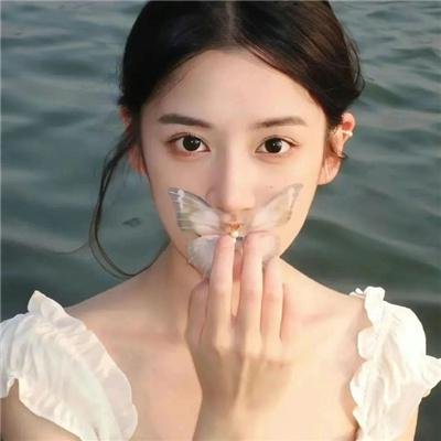 女哭声